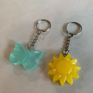 Resin keychain keychains
